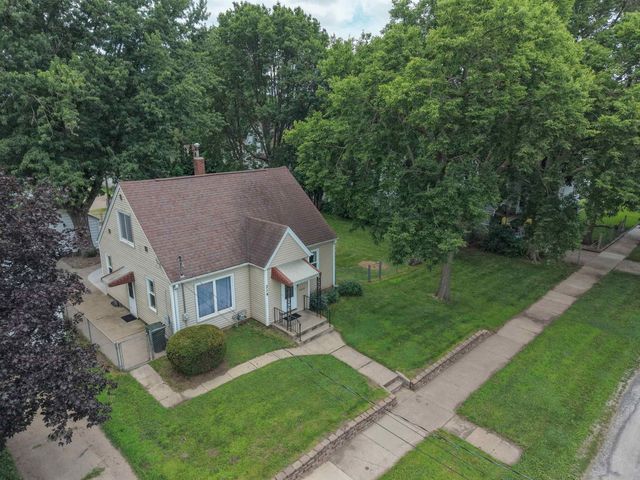 314 Leonard Avenue, Waterloo, IA 50703