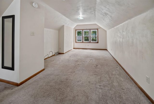 314 Leonard Avenue, Waterloo, IA 50703