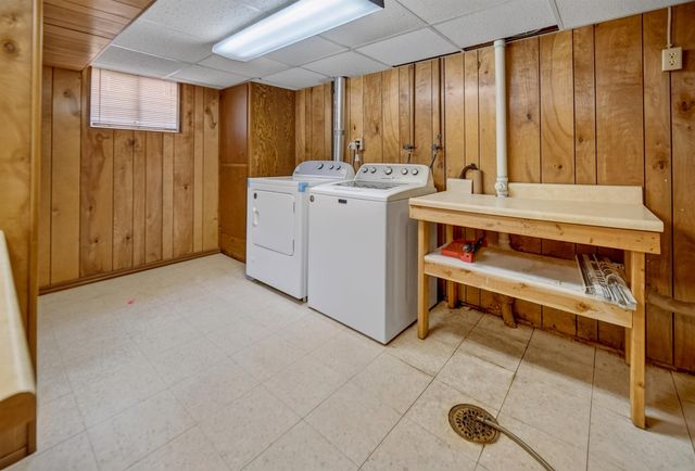 314 Leonard Avenue, Waterloo, IA 50703