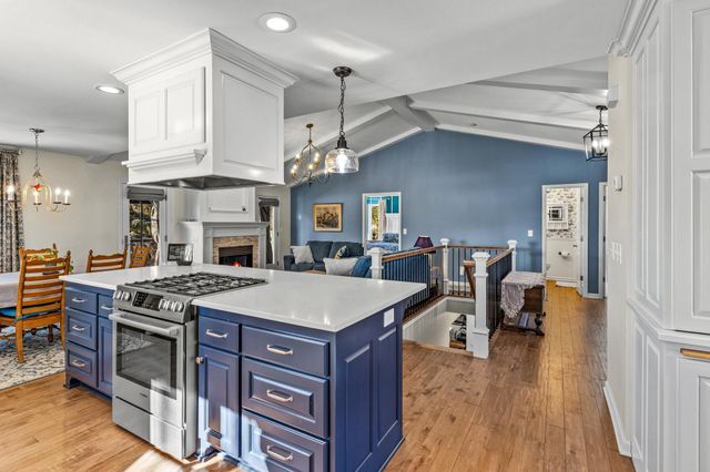 13898 56th Street N, Stillwater, MN 55082