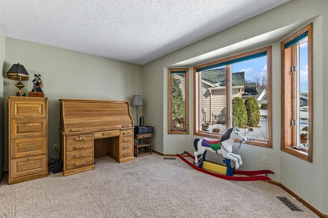 13898 56th Street N, Stillwater, MN 55082