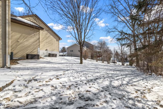 13898 56th Street N, Stillwater, MN 55082