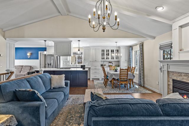 13898 56th Street N, Stillwater, MN 55082