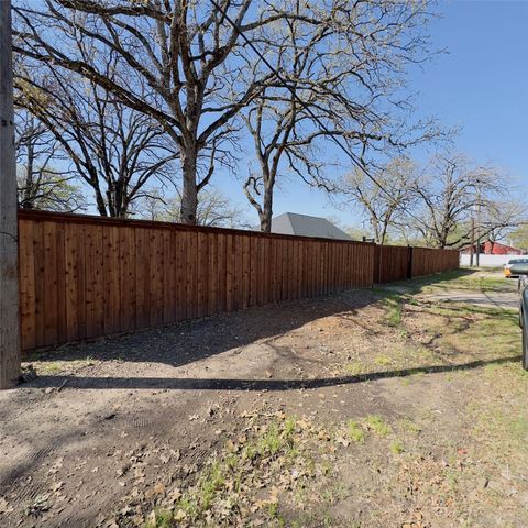 1022 Cheyenne Road, Dallas, TX 75217