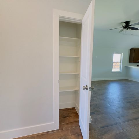 1022 Cheyenne Road, Dallas, TX 75217