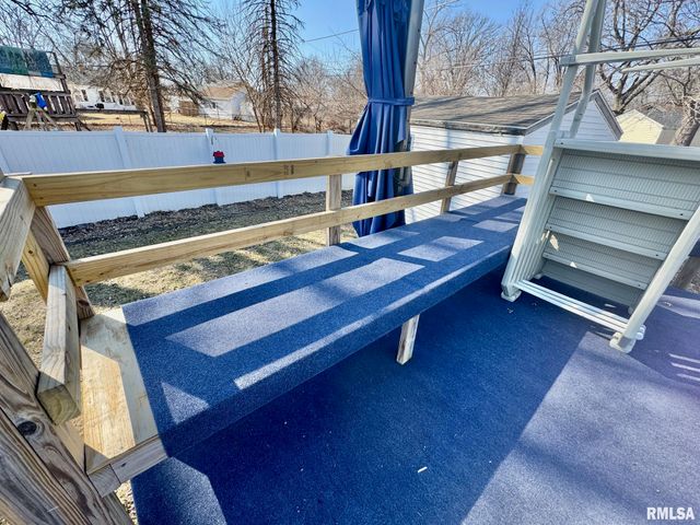 2817 N HARPER Terrace, Peoria, IL 61604