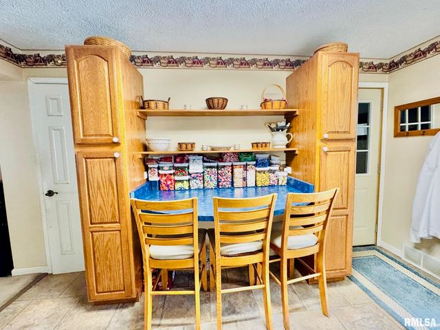 2817 N HARPER Terrace, Peoria, IL 61604