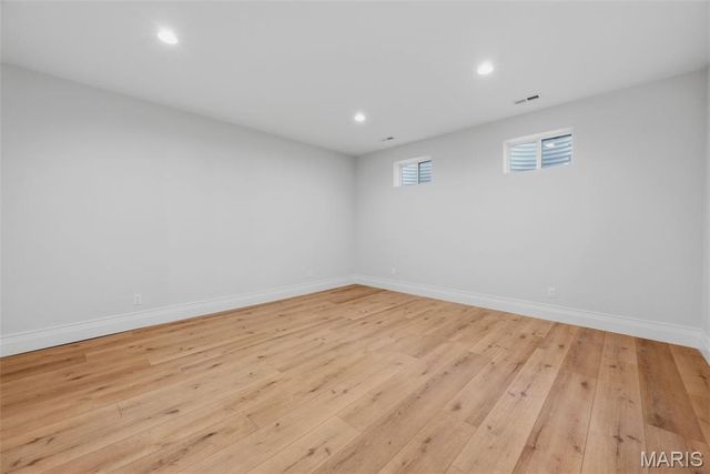 140 W Sarah Avenue, Kirkwood, MO 63122