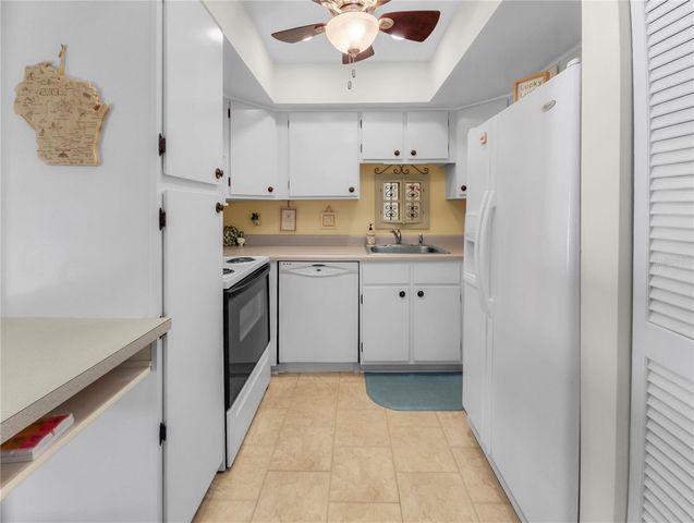 527 MIDWAY DRIVE B, Ocala, FL 34472