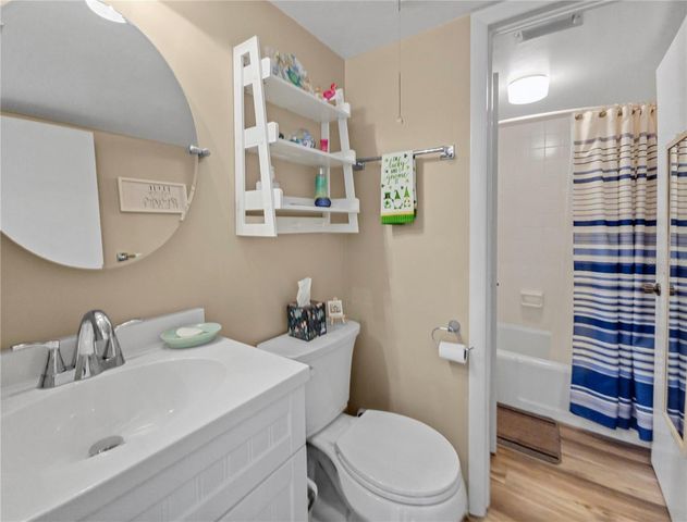 527 MIDWAY DRIVE B, Ocala, FL 34472