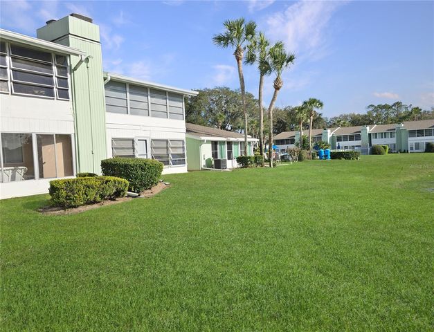 527 MIDWAY DRIVE B, Ocala, FL 34472