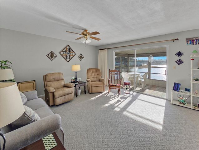 527 MIDWAY DRIVE B, Ocala, FL 34472