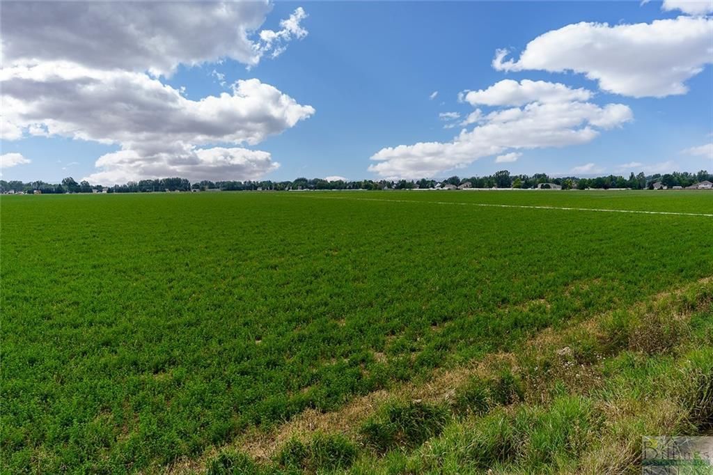 1019 52nd STREET W, Billings, MT 59106 photo 2