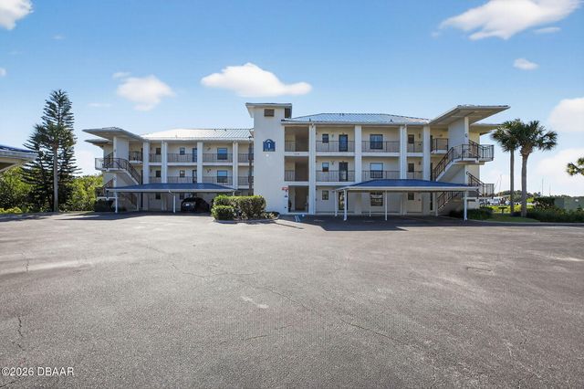 2700 N Peninsula Avenue, New Smyrna Beach, FL 32169