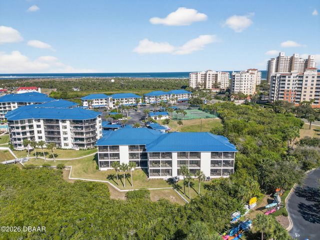 2700 N Peninsula Avenue, New Smyrna Beach, FL 32169