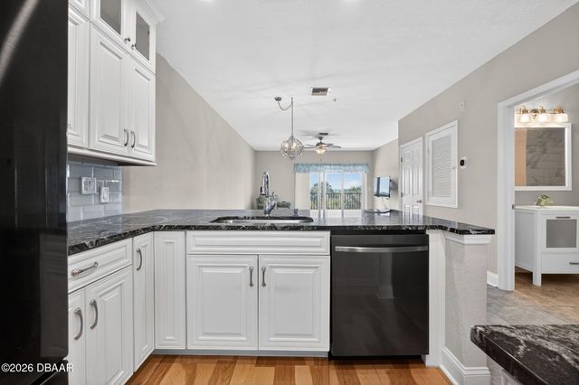 2700 N Peninsula Avenue, New Smyrna Beach, FL 32169