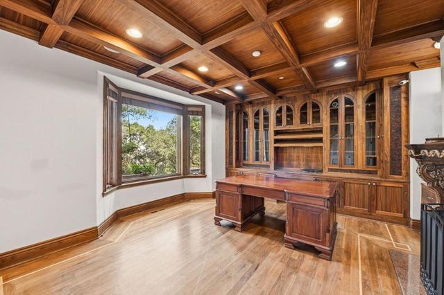 27994 Via Ventana Way, Los Altos, CA 94022