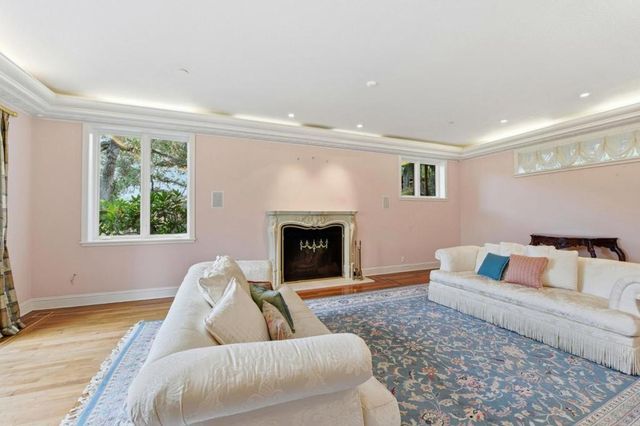 27994 Via Ventana Way, Los Altos, CA 94022