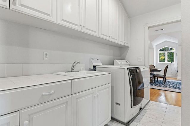 27994 Via Ventana Way, Los Altos, CA 94022