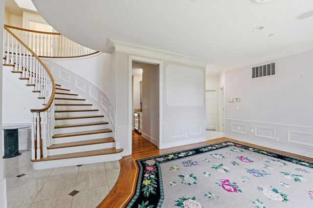 27994 Via Ventana Way, Los Altos, CA 94022