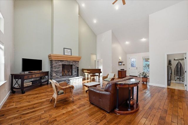 17467 Norlene Way, Grass Valley, CA 95949