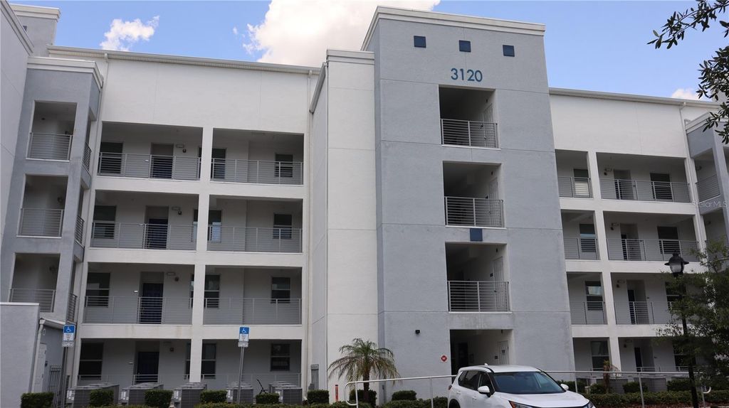 3120 PARADOX CIRCLE 205, Kissimmee, FL 34746