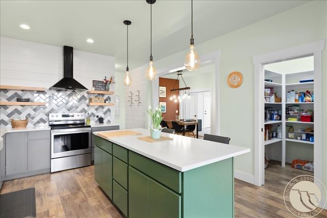 1918 Walter Creek Boulevard, Billings, MT 59101