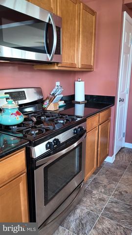 13 DU MONT DR, Millville, NJ 08332