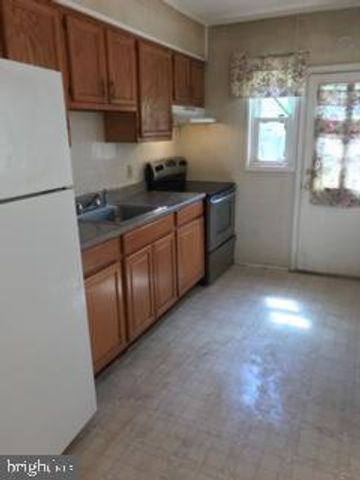 428 S CHAPEL GATE LN, Baltimore, MD 21229