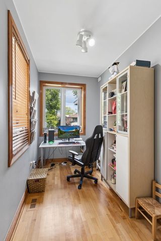 3328 N Plainfield Avenue, Chicago, IL 60634