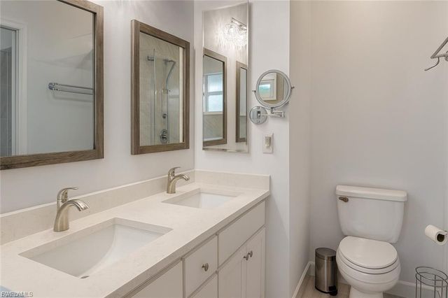 10700 Aqua Surf CT, Estero, FL 33928