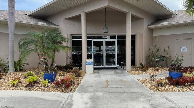 10700 Aqua Surf CT, Estero, FL 33928