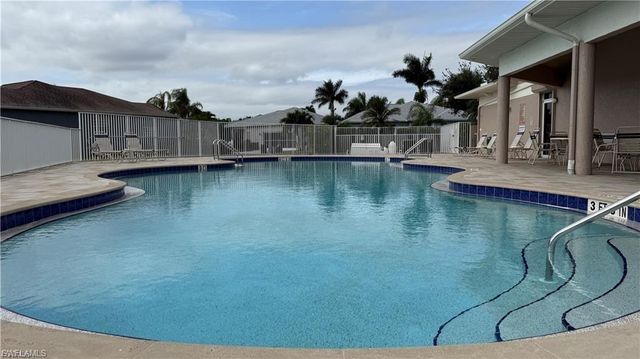 10700 Aqua Surf CT, Estero, FL 33928