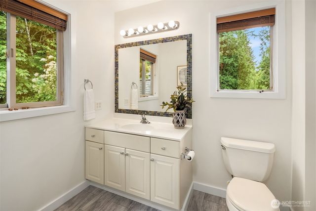 211 210th Avenue NE, Sammamish, WA 98074