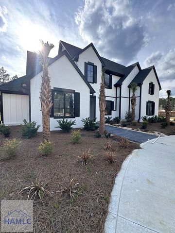 20 Club Drive, Jesup, GA 31546