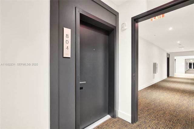 1600 SW 1st Ave 804, Miami, FL 33129