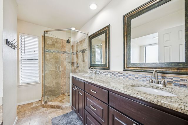 3010 Presidio Circle, Carrollton, TX 75007