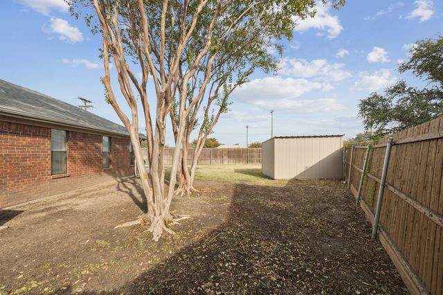 3010 Presidio Circle, Carrollton, TX 75007