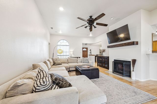 3010 Presidio Circle, Carrollton, TX 75007