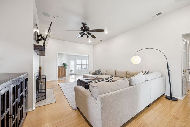 3010 Presidio Circle, Carrollton, TX 75007