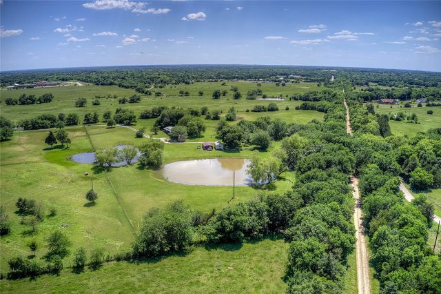 5101 Pecan Creek Road, Celeste, TX 75423