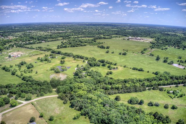 5101 Pecan Creek Road, Celeste, TX 75423
