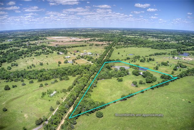 5101 Pecan Creek Road, Celeste, TX 75423