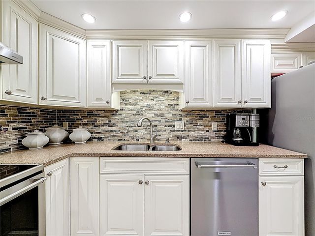 2700 BAYSHORE BOULEVARD 9302, Dunedin, FL 34698