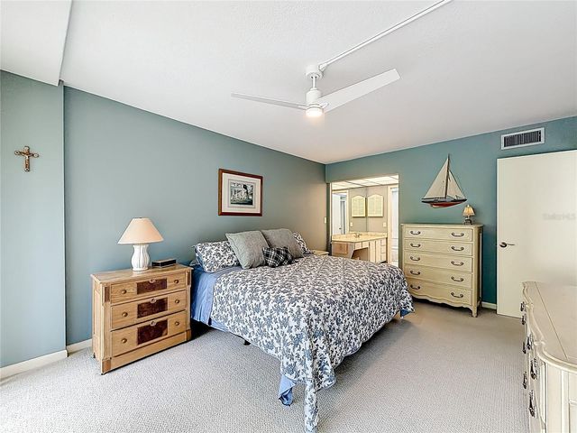 2700 BAYSHORE BOULEVARD 9302, Dunedin, FL 34698