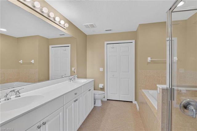 3131 Meandering WAY 101, Fort Myers, FL 33905