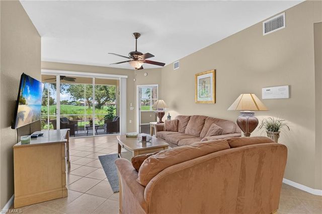 3131 Meandering WAY 101, Fort Myers, FL 33905