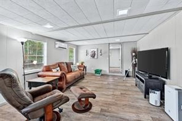 40 Stratford Drive, Gordonville, TX 76245