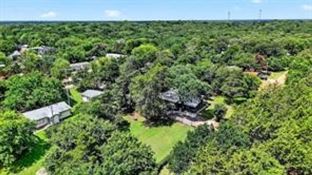 40 Stratford Drive, Gordonville, TX 76245