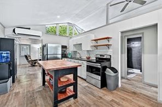 40 Stratford Drive, Gordonville, TX 76245